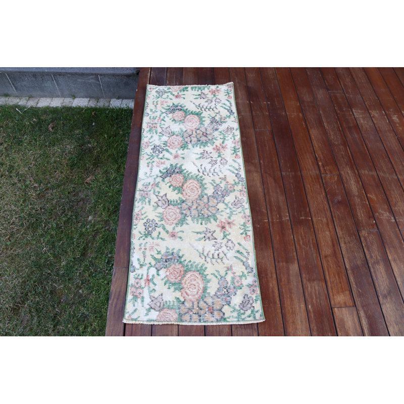 Authentique petit tapis turc rétro Anatolian beige pour l'entrée - fait de laine et idéal comme tapis