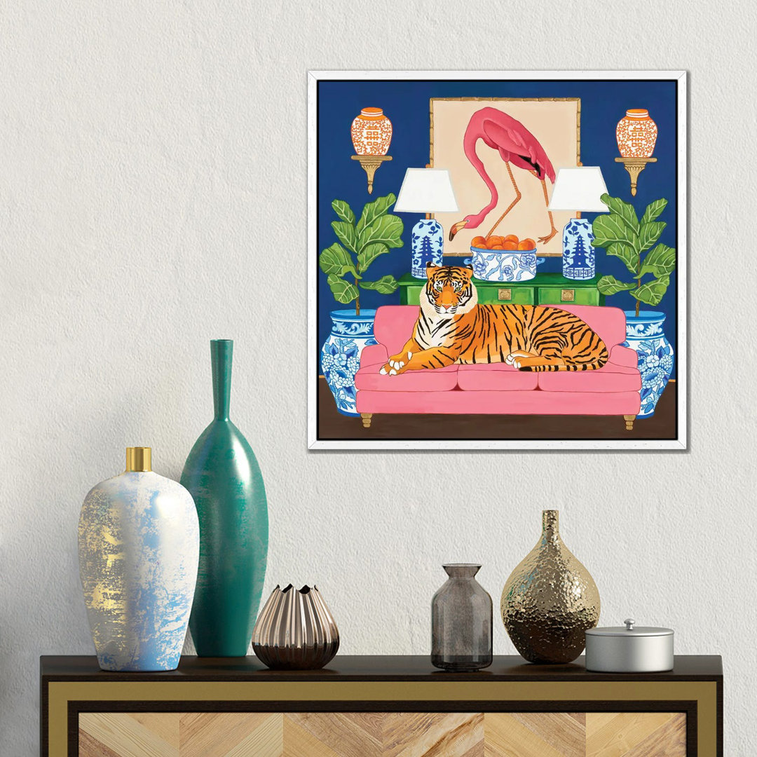 Chinoiserie-Tiger im Wohnzimmer mit Flamingo-Ingwer-Glas und Geigenblatt-Feige