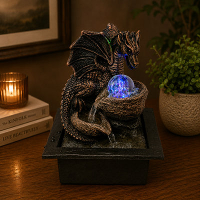 Fontaine gothique en forme de nid de dragon gothique avec lumière DEL - Fontaine de table d'intérieur fantastique, 11 x 8,5 po