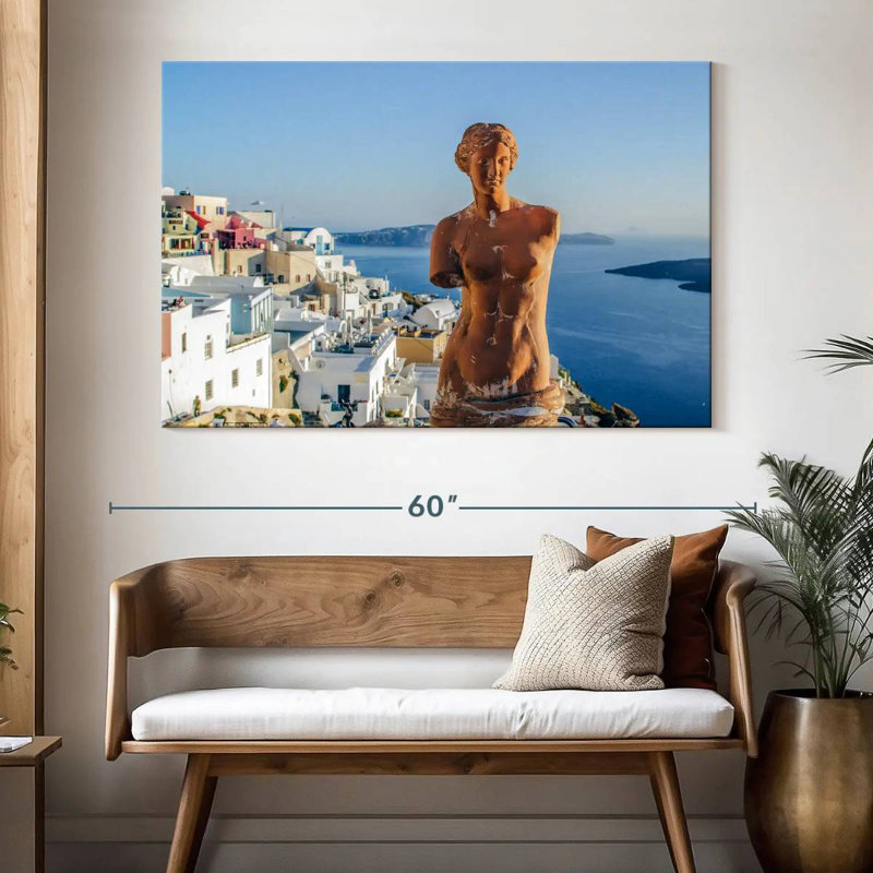 Statue Kavia d'Aphrodite à Santorin, H 34 po x l 51 po