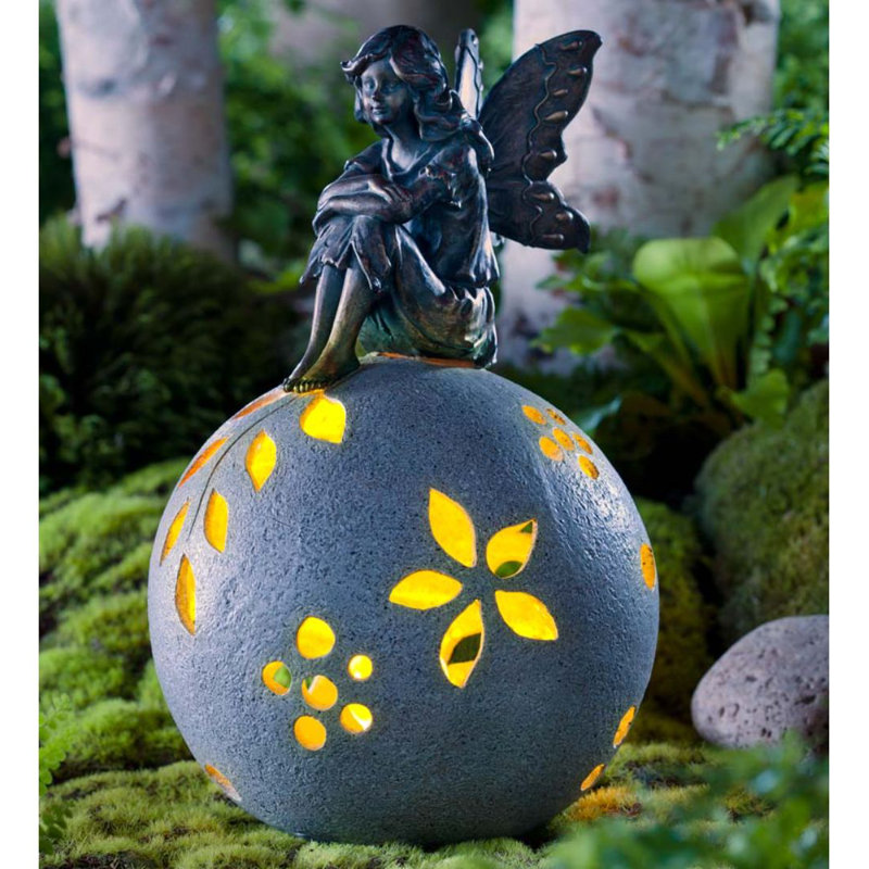 Statue de jardin féerique à lumière solaire Daydreaming