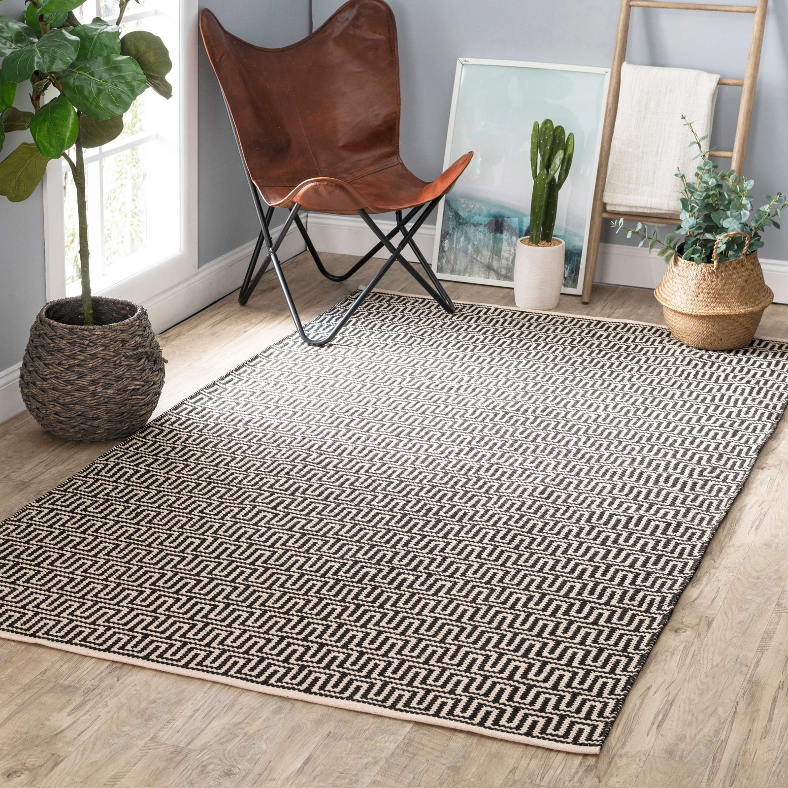 Bradshaw Zipper Black/Ivory Handwoven Cotton Rug, Rectangle 6' x 9'