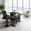 Bureau brun minimaliste irrégulier avec plateau incurvé, rangement multifonctionnel et structure stable-1291476590-1291476589