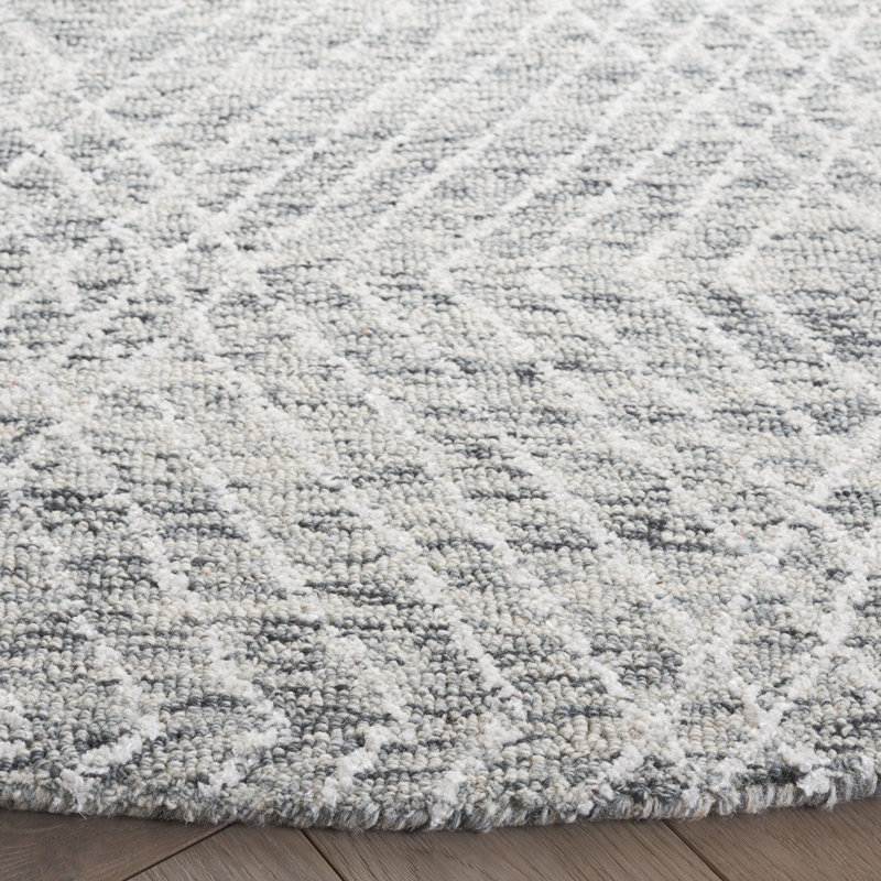 Ulbertus Hand Tufted Wool/Chenil/Cotton Abstract Rug in Ivory/Gray, Round 6'