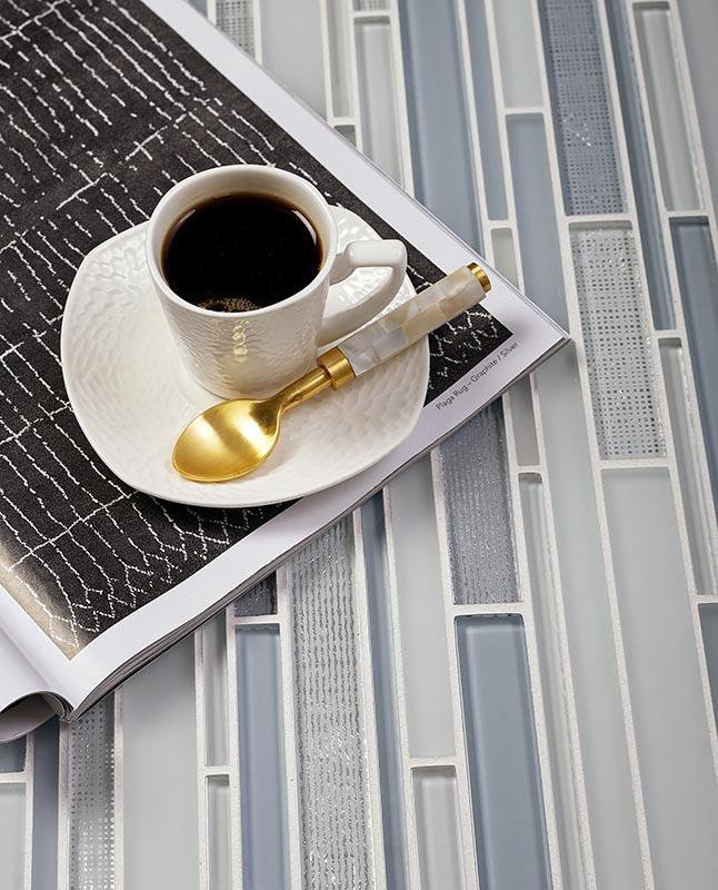 Glacier Glossy Tile, White/Blue/Silver