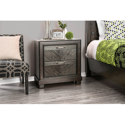 Oneita 28'' W Nightstand