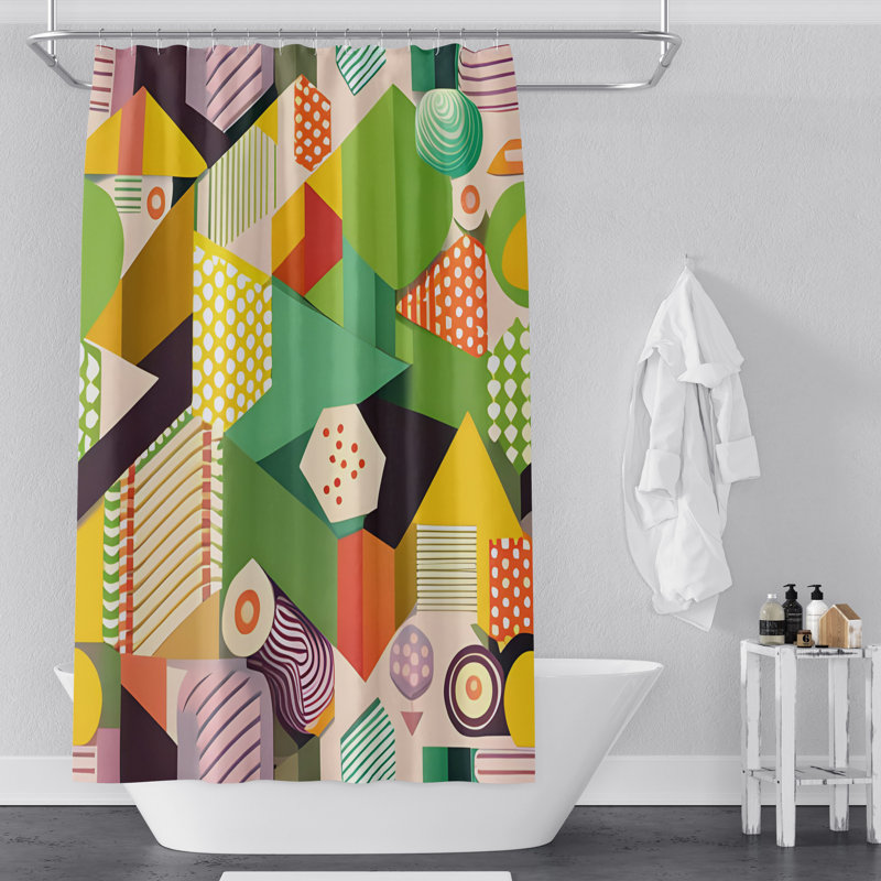 Rideau de douche Comari, H 72 po x l 70 po