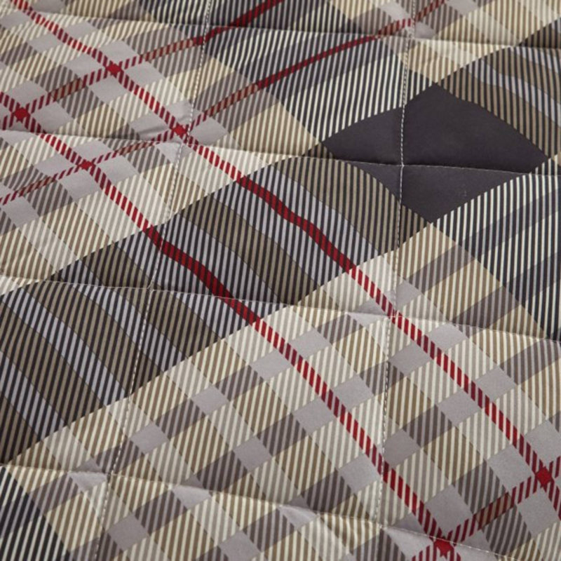 Quilt Set with Diamond Stitching, Plaid, King Quilt + 2 King Shams