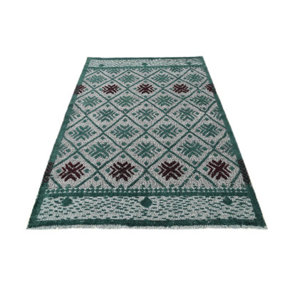 Iniguez Hunter Green Rug