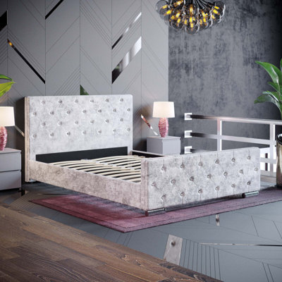 Kali Upholstered Bed