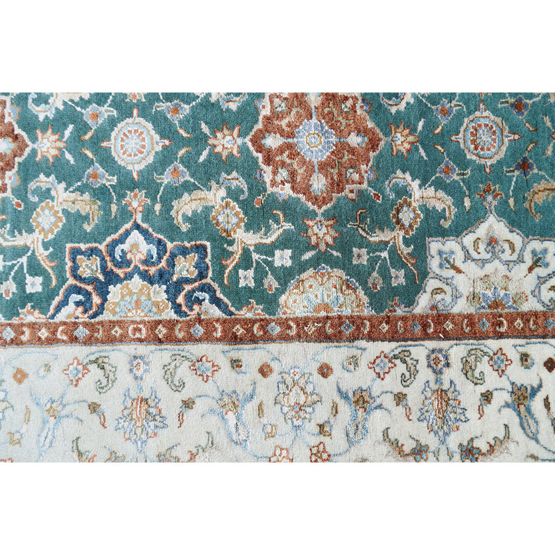 Oriental Area Rug, Rectangle 4' x 6'