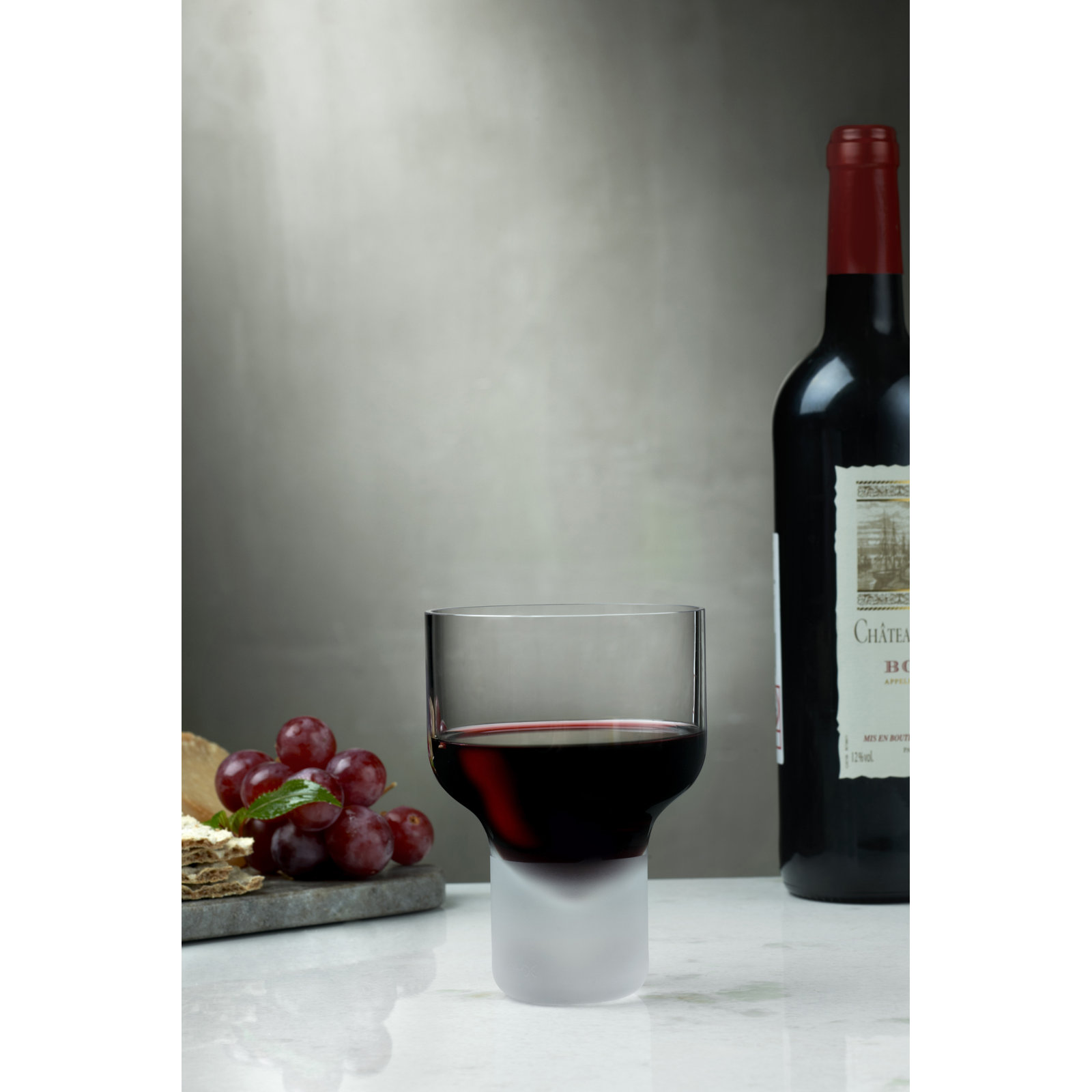Contour Crystal Wine Glass