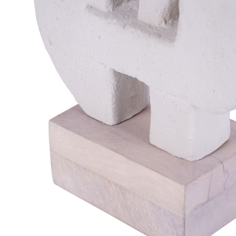 Benoite Figurines & Sculptures