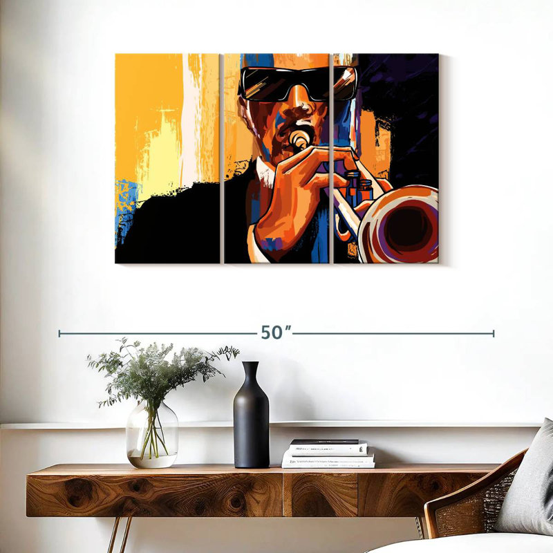 Abarca Trumpet Performer, 24" H x 38" W