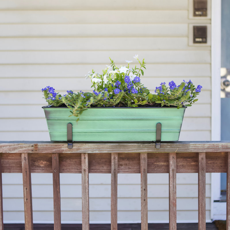 Nylo Metal Railing Planter, 2" H x 4" W, Green