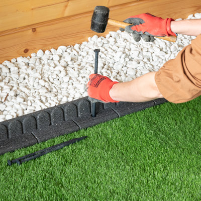 MOWER-BORDERS Landscape & Nature Weather Resistant UV Resistant Garden Statue