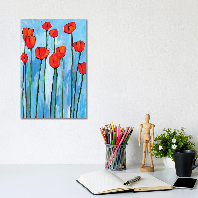 «Red Tulips on Blue» par Patty Baker - peinture sur toile tendue, H 12 po x l 8 po x P 0,75 po