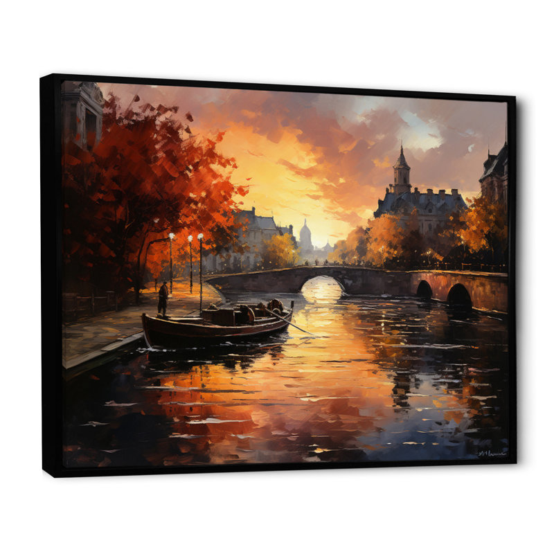 «Yellow Canal Golden Glow Warm» sur impression sur toile, Cadre flottant noir, H 24 po x l 32 po x P 1 po