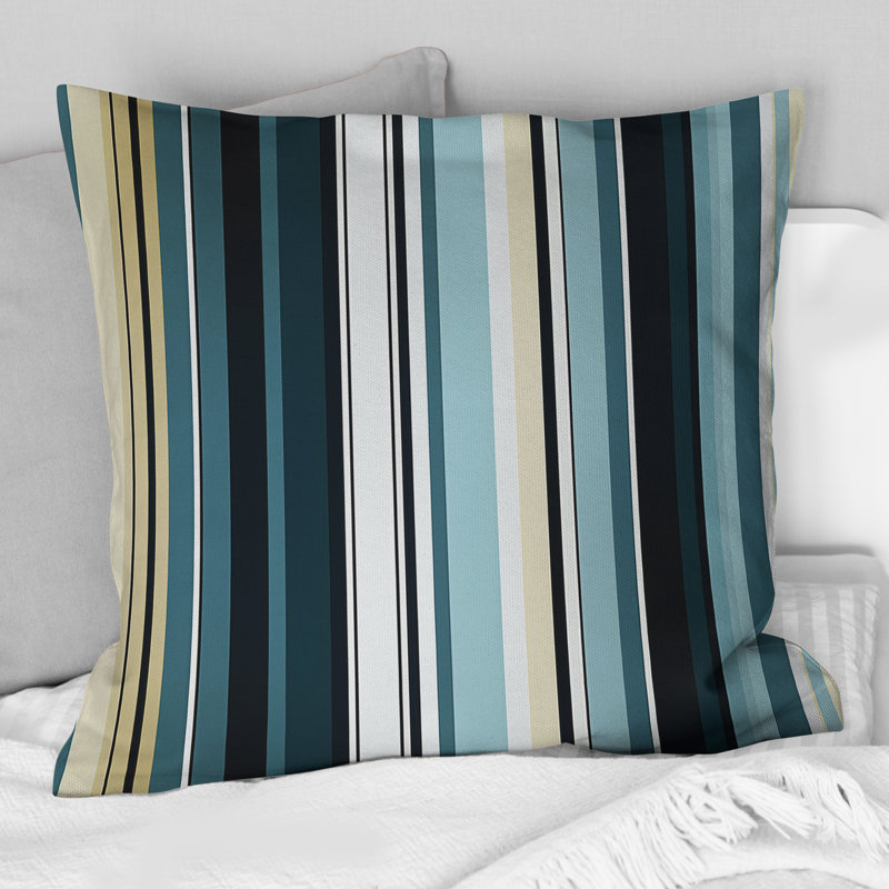 Classic Classic Elegance Striped Motif - Coussin décoratif à rayures, H 16 po x l 16 po