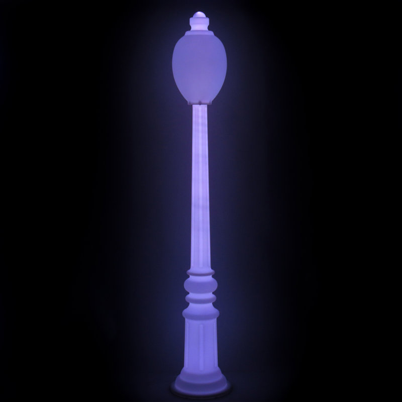 Lampadaire Dynamic Illuminations