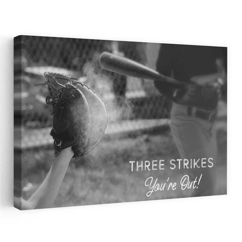 Three Strikes, art contemporain, H 16 po x l 24 po