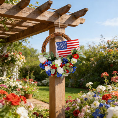 Couronne patriotique, couronne du 4 juillet, couronne rouge, blanche et bleue, commémoration de la fête de l'Indépendence, panier de fleurs artificielles, décoration de porte de fenêtre