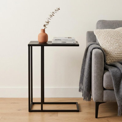 Table de bout en fer noir 24 po