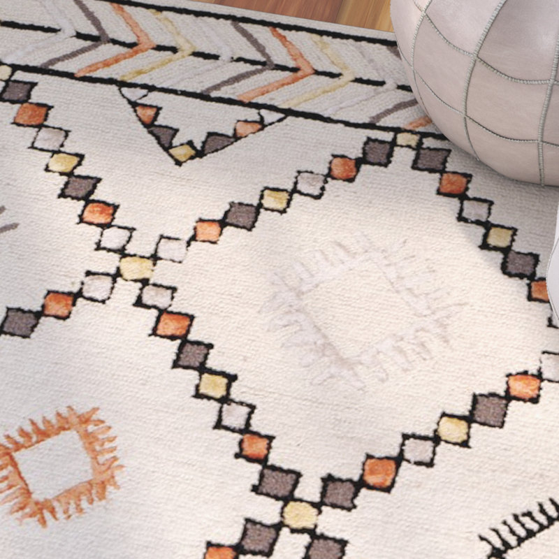 Derose Hand Tufted Wool Geometric Rug, Rectangle 4' x 6'