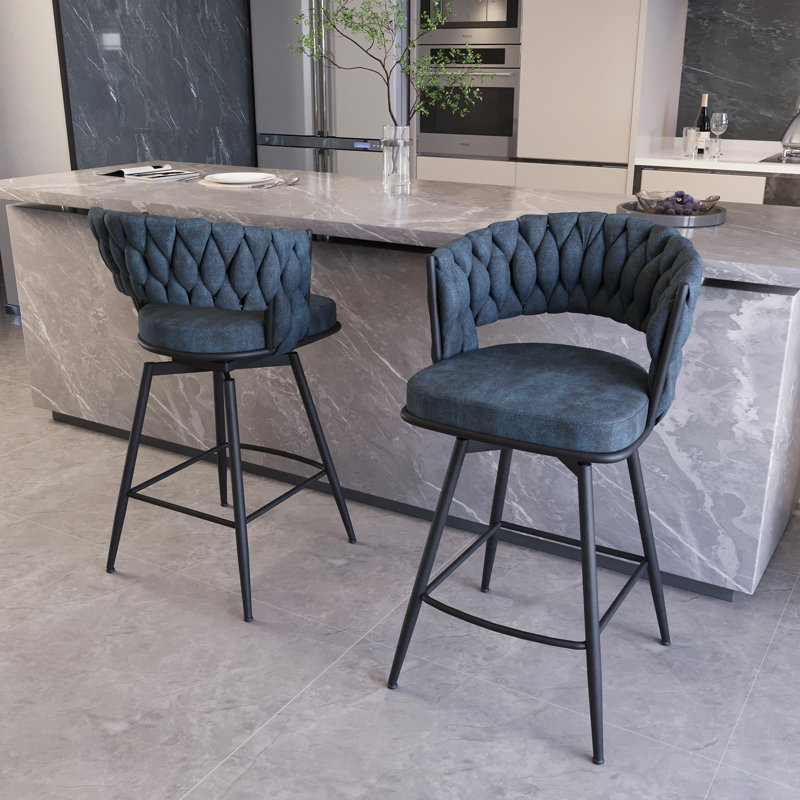 Luxueux tabourets de bar tissés avec pivot à 360 °, ensemble de 2 pieds noirs, confortables et élégants pour les îlots de cuisine et les bars