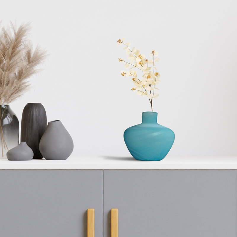 Vase en verre bleu 8 "