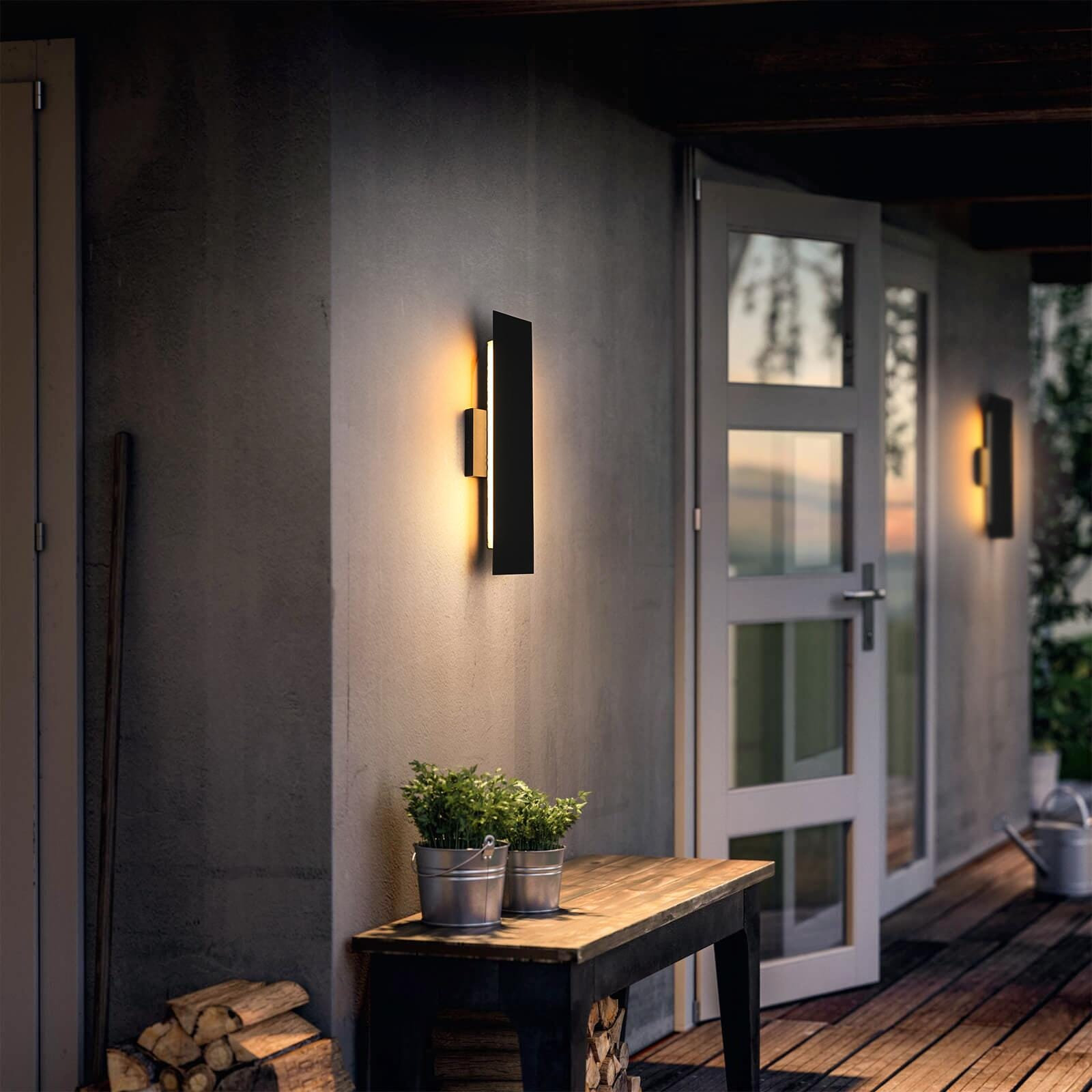 Outdoor Sconce, 18" H x 4.5" W x 2.5" D