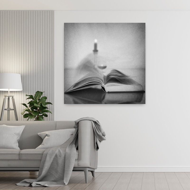 Livre à la lueur des chandelles - Affiche murale paisible, sereine et tranquille, 48" H x 48" W