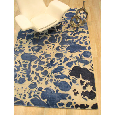 Callie Ivory Hand Tufted Wool & Viscose Contemporary Abstract Wool/Viscose Area Rug