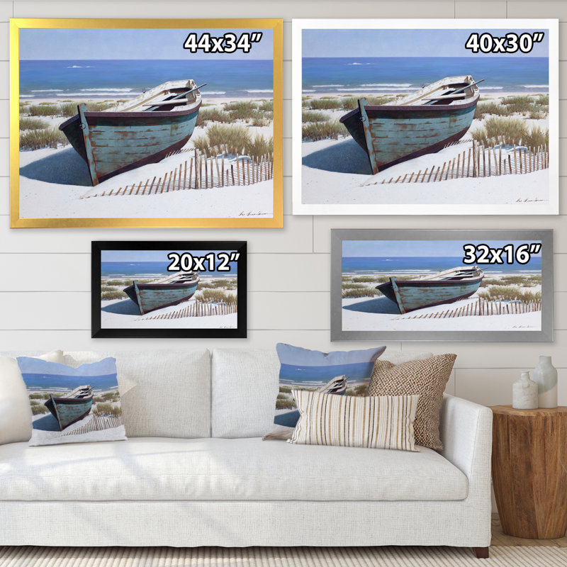 «Blue Boat on Beach», reproduction sur toile encadrée, H 30 po x l 40 po x P 1,5 po, Cadre doré