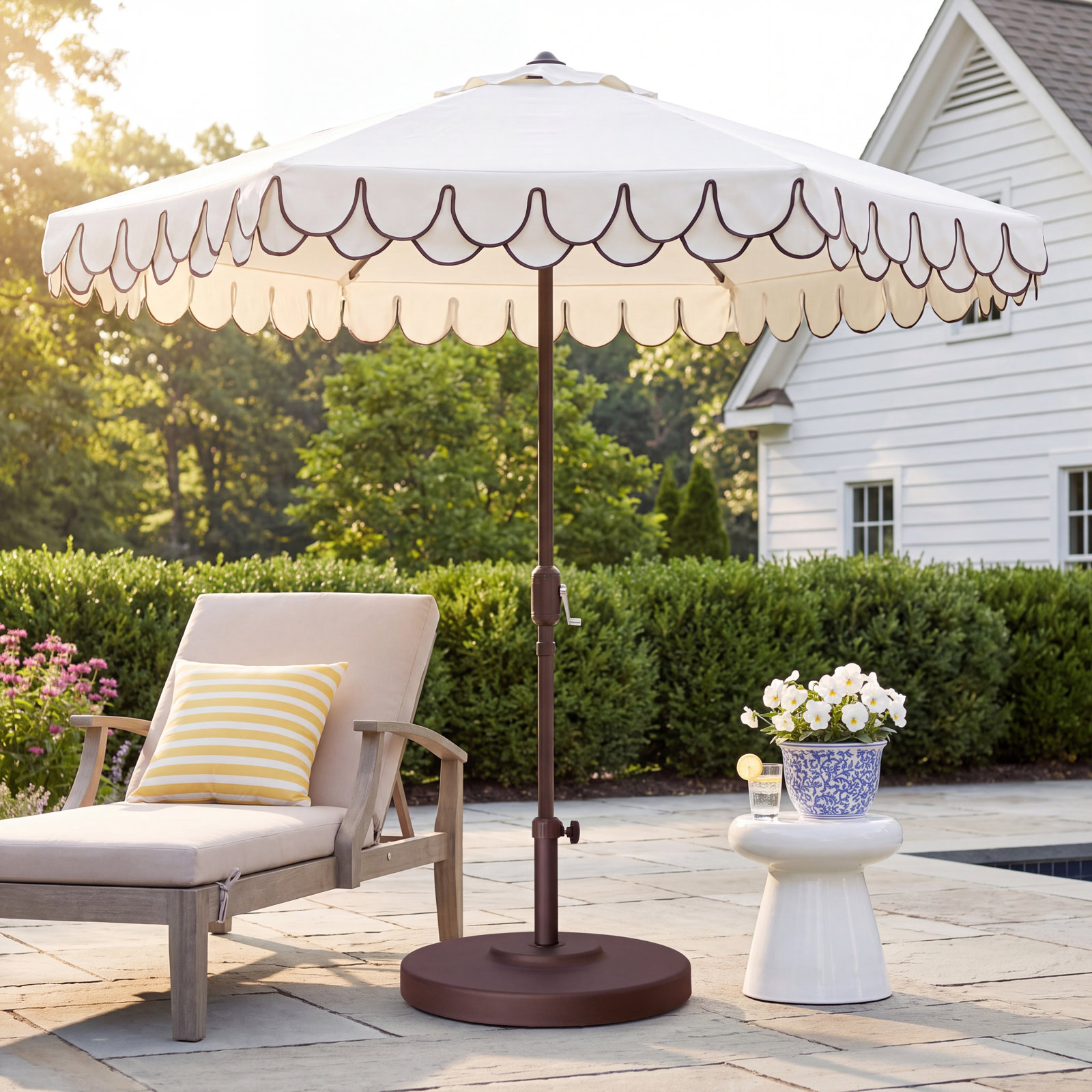 Harmonee Free-Standing Umbrella Base, Bronze