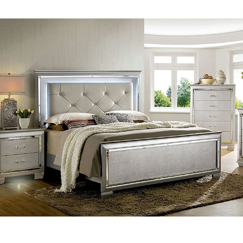 Sariyah Upholstered Sleigh Bed, King, Silver