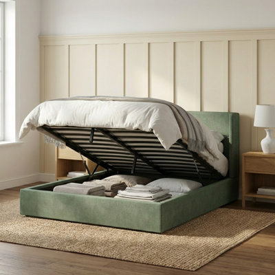 Gaillarde Hydraulic Lift Up Storage Upholstered Platform Bed