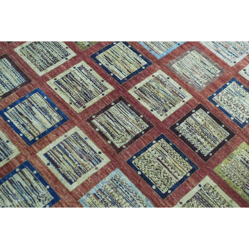 Tapis rouge noué à la main de haute qualité