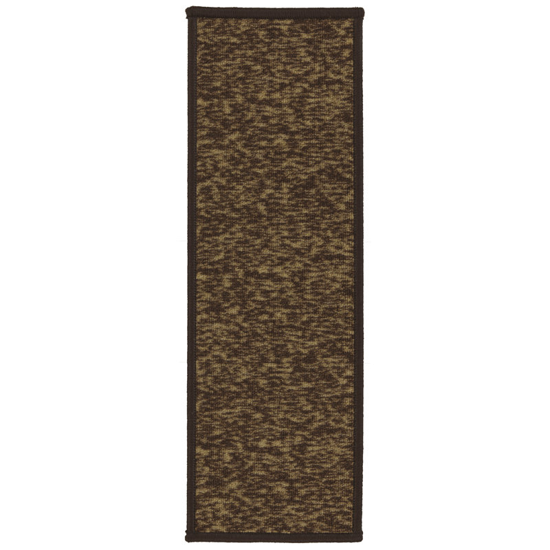 Tapis d'escalier brun, 8,5 po x 2 pi 2,5 po