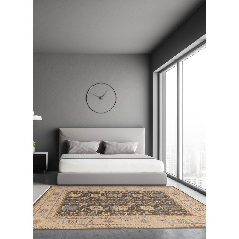 Tapis brun Jamshidpour 8 pi 2 po x 10 pi 3 po