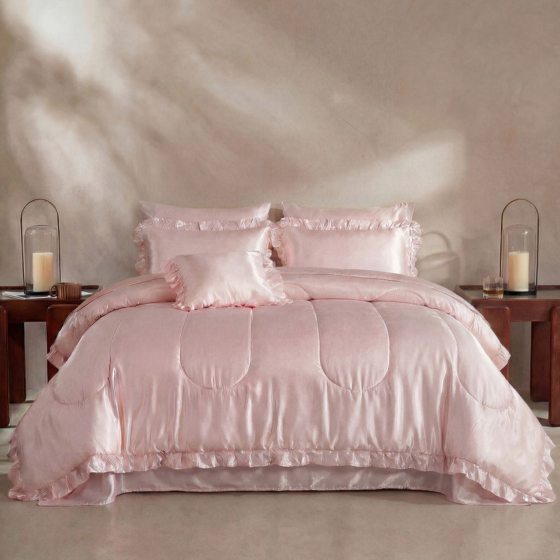 Ensemble d'édredon en satin pour lit très grand 8 pièces Satin Like Pink, Édredon pour très grand lit + 3 taies d'oreiller