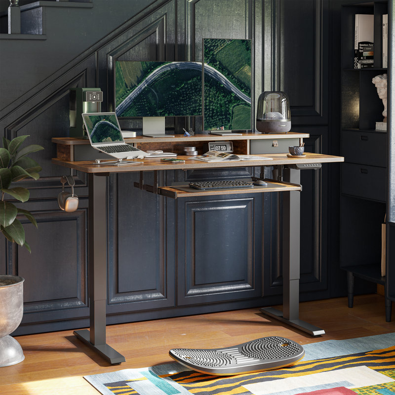 Bureau de jeu à hauteur réglable Lagasse, H 27 à 46 po x l 48 po x P 25 po, Brun rustique