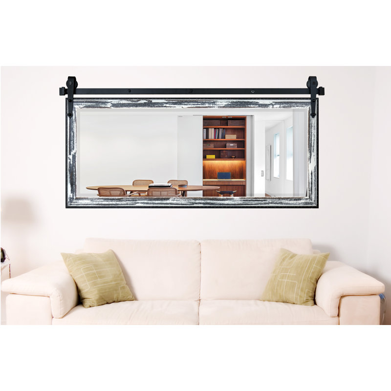 Miroir de salle de bain Maragozakis, 26,5 po x 60 po