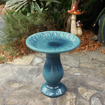 Élégant bain d'oiseaux en céramique pour l'extérieur avec motif floral 21,5 po, bleu sarcelle