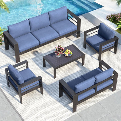 Ensemble de conversation 5 pièces pour patio moderne en aluminium, canapé d'extérieur 7 places avec coussins bleus épais et structure noire et table basse