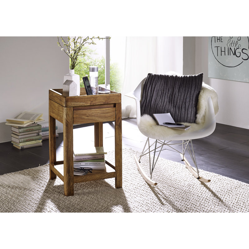 Arabella Plant Stand