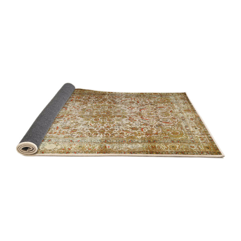 Yazmin Oriental Indoor Rug, Round 7'