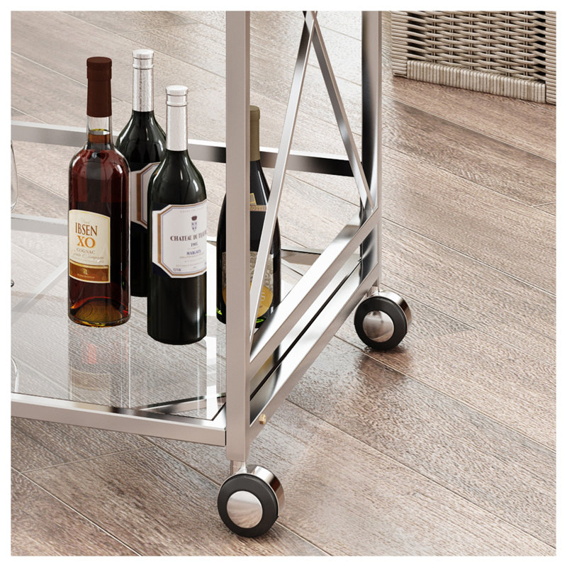 Chariot-bar moderne à deux niveaux avec tablettes en verre trempé et structure en métal argenté pour le divertissement à domicile