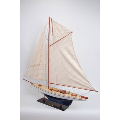 Voilier Defender Schooner