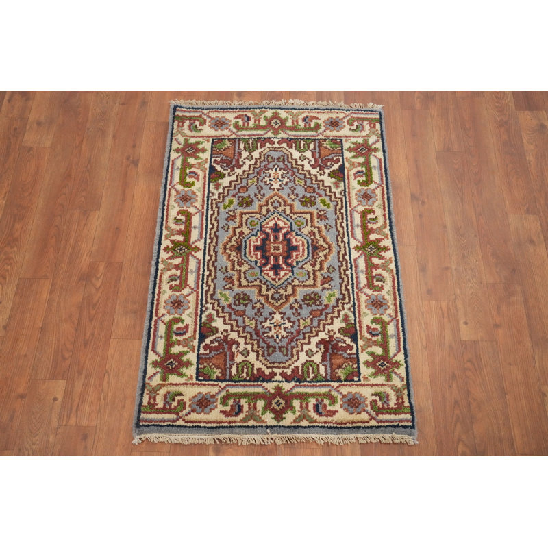 Tapis rustique traditionnel 2 x 3 avec bordures complexes